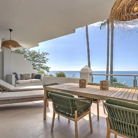 Renovated Casaris Big Balcony And Sea View