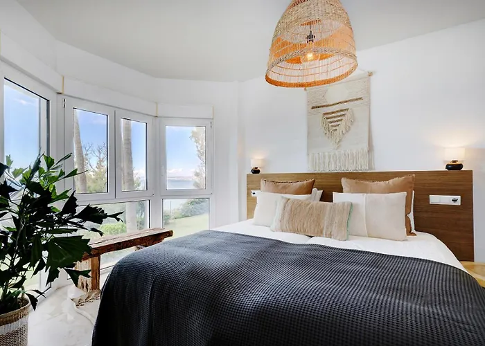 Renovated Casaris Big Balcony And Sea View *