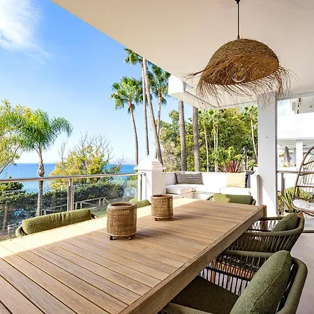 Renovated Casaris Big Balcony And Sea View * 埃斯特波纳