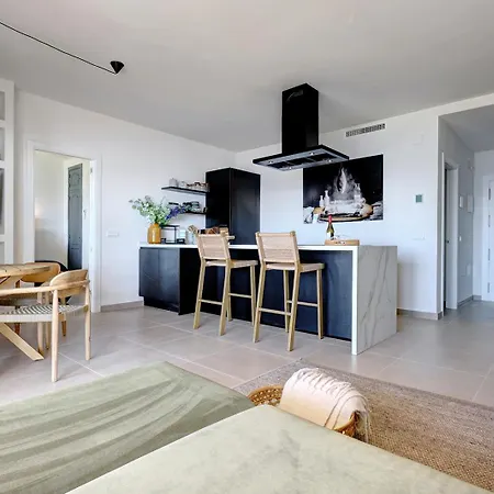아파트 Renovated Casaris Big Balcony And Sea View