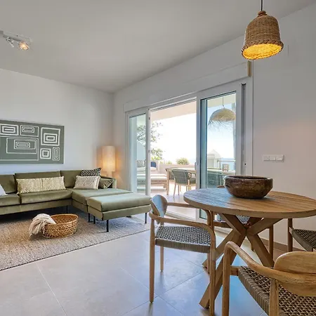 아파트 Renovated Casaris Big Balcony And Sea View