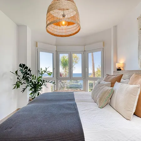 Renovated Casaris Big Balcony And Sea View * 에스테포나