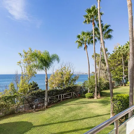 Renovated Casaris Big Balcony And Sea View 아파트