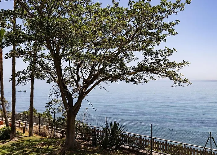 Renovated Casaris Big Balcony And Sea View Apartment Estepona