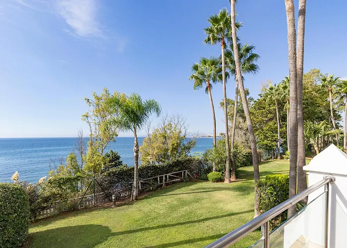 Renovated Casaris Big Balcony And Sea View Apartman